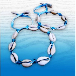 Anklet set with a mother-of-pearl bracelet